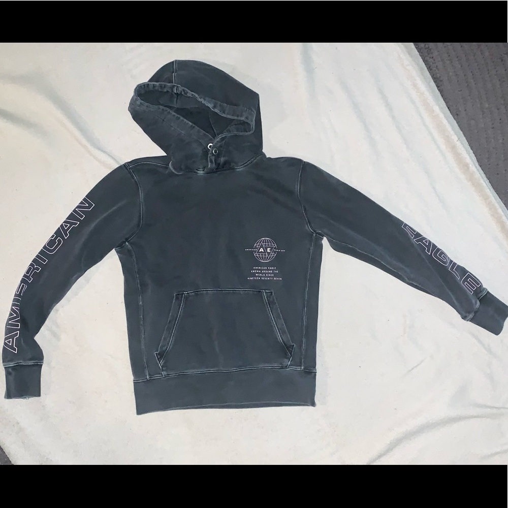 Men’s Small hooded Sweatshirt.